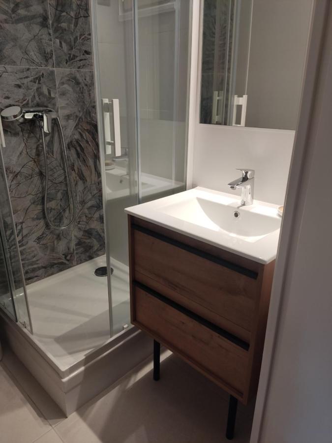 Charmant Studio 2A4 Pers Avec Jardin Et Place De Parking Situe A 5 Min A Pied De La Mer Bandol Zewnętrze zdjęcie
